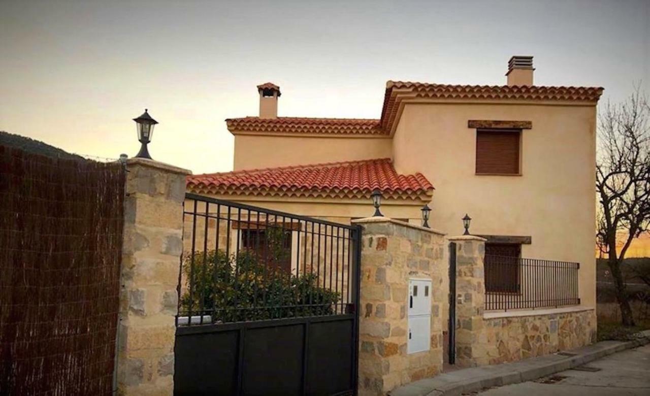 Casa Rural Laguna De Uña Zewnętrze zdjęcie